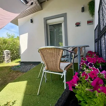 Puzzle Haus Apartment